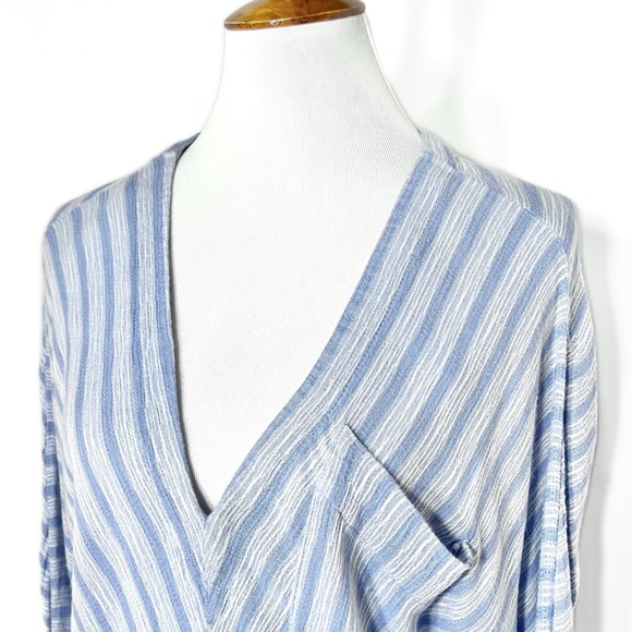 Free People Tie Sleeve Blue White Pinstripe V Neck Dolman Long Sleeve Top - Picture 3 of 16